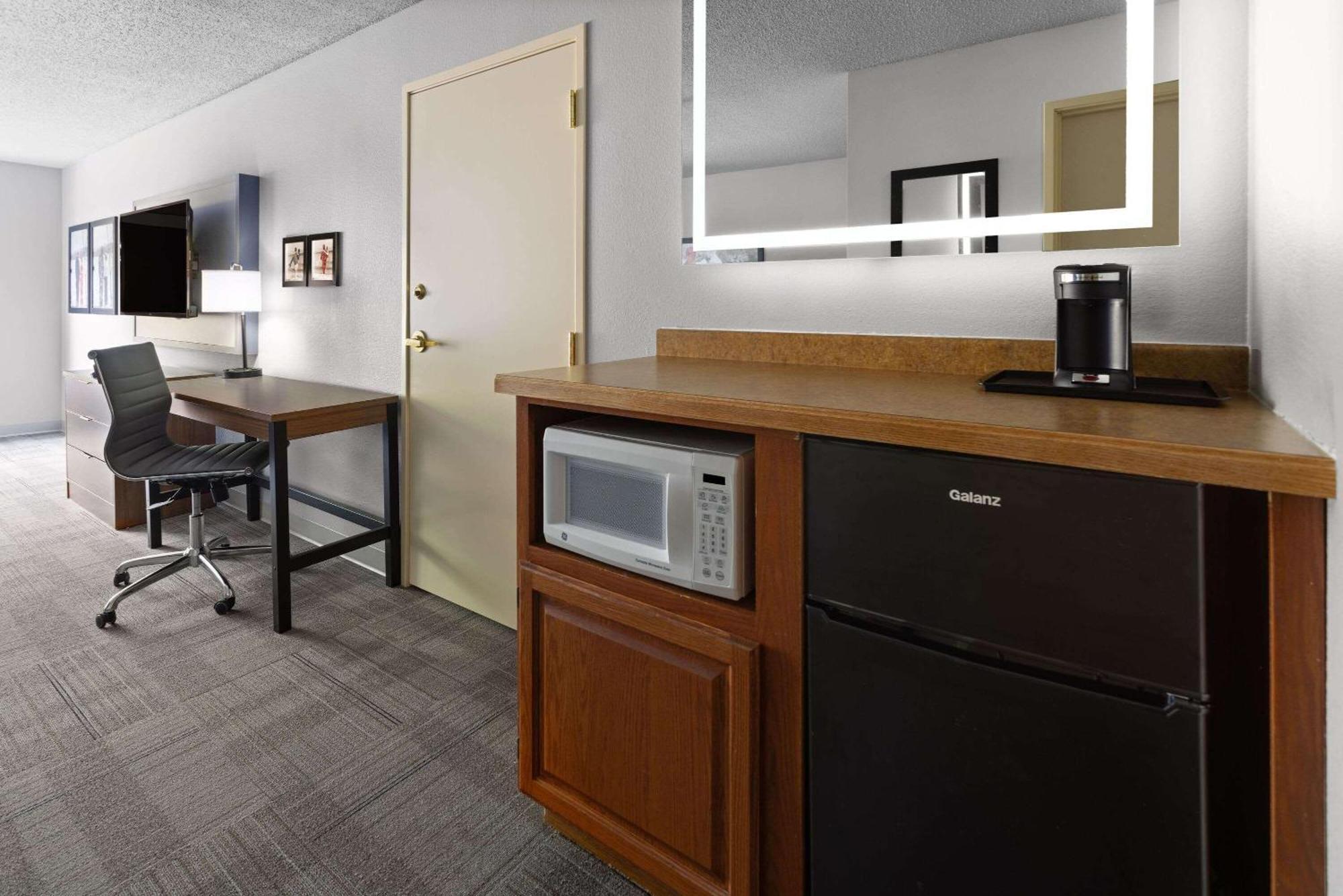 Americinn By Wyndham Iron Mountain Luaran gambar